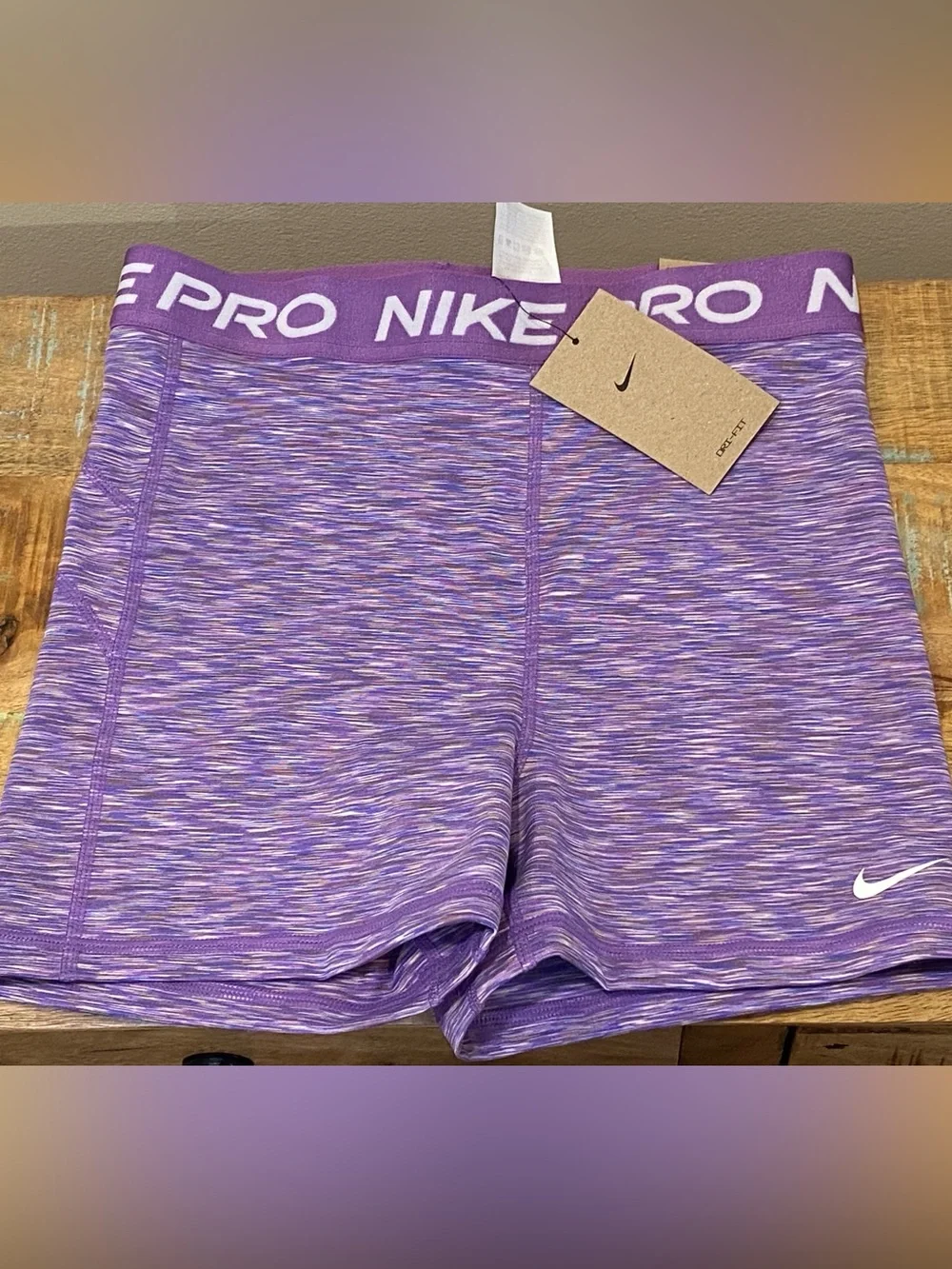 Nike Pro shorts NWT med support mid rise 3